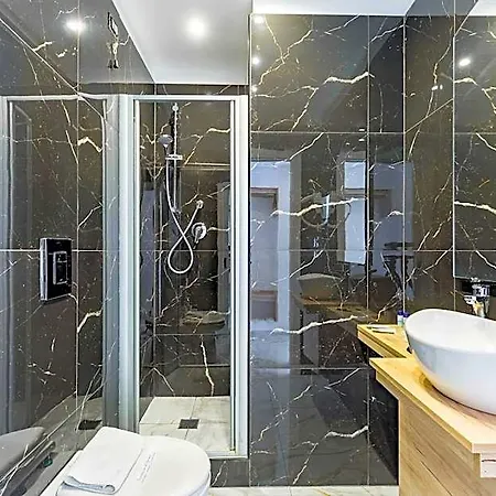 Sant'angelo Palace 4*